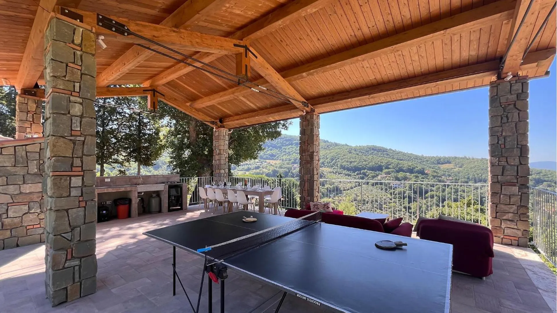 Stunning Home In Arezzo With Kitchen Holiday home