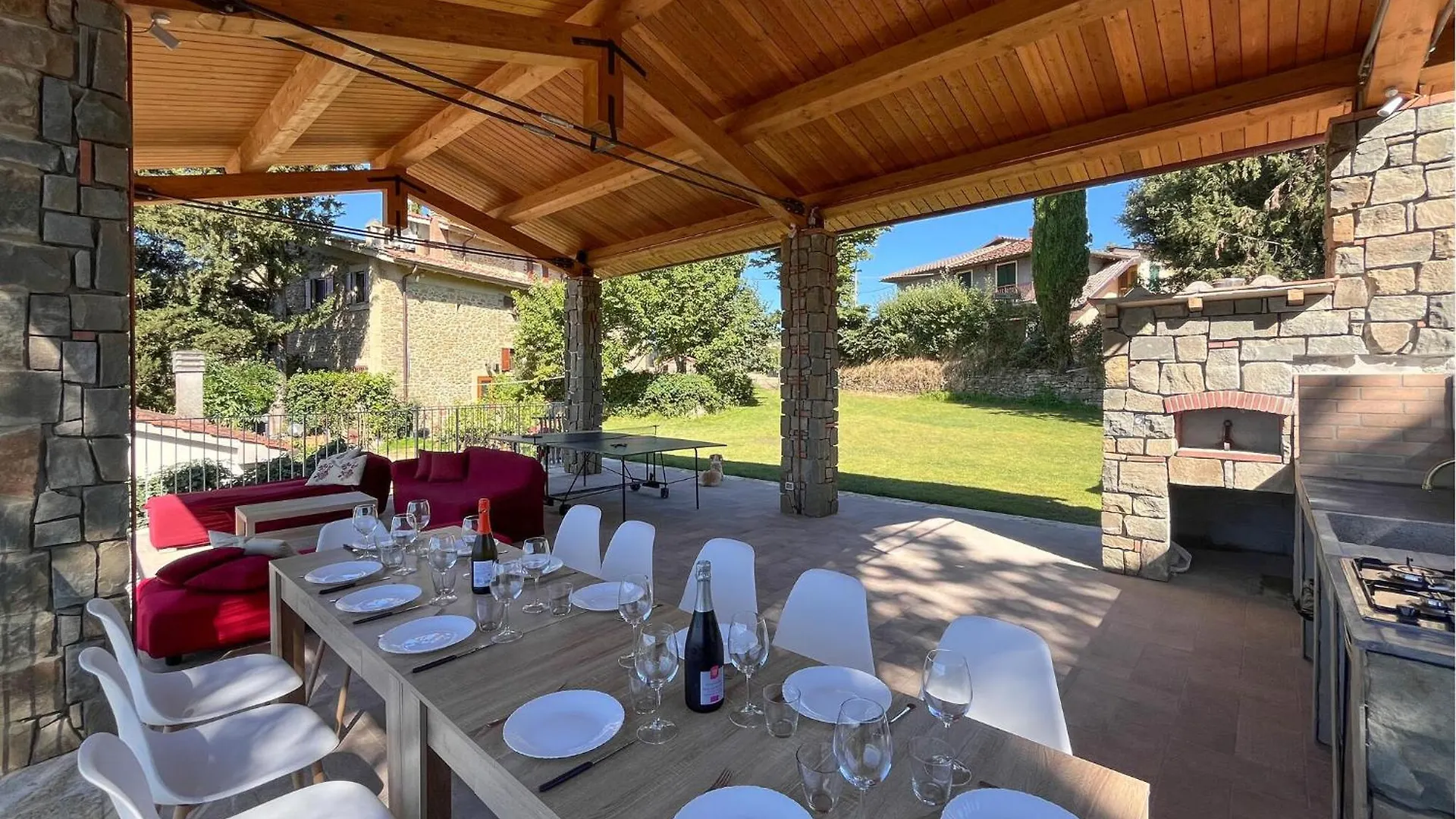 Stunning Home In Arezzo With Kitchen Holiday home
