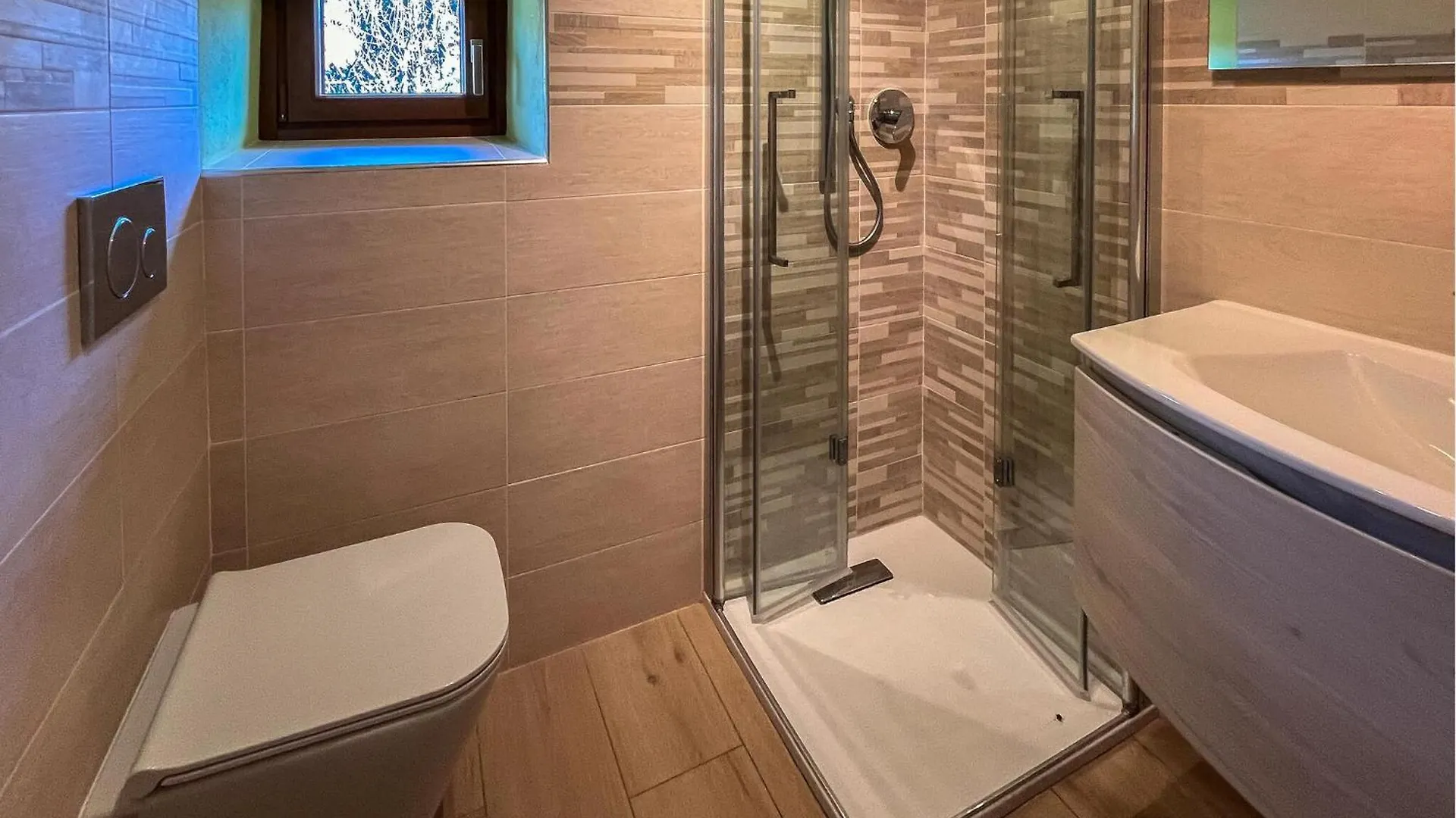 Stunning Home In Arezzo With Kitchen 0*,  Ιταλία