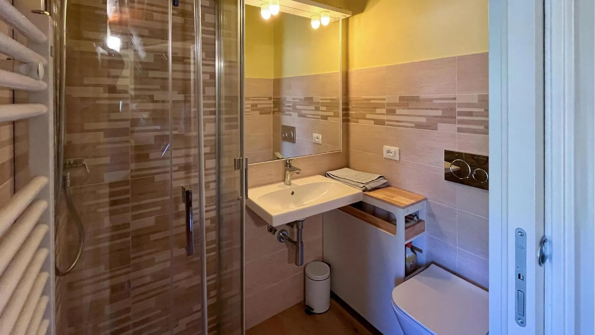 Stunning Home In Arezzo With Kitchen Ιταλία